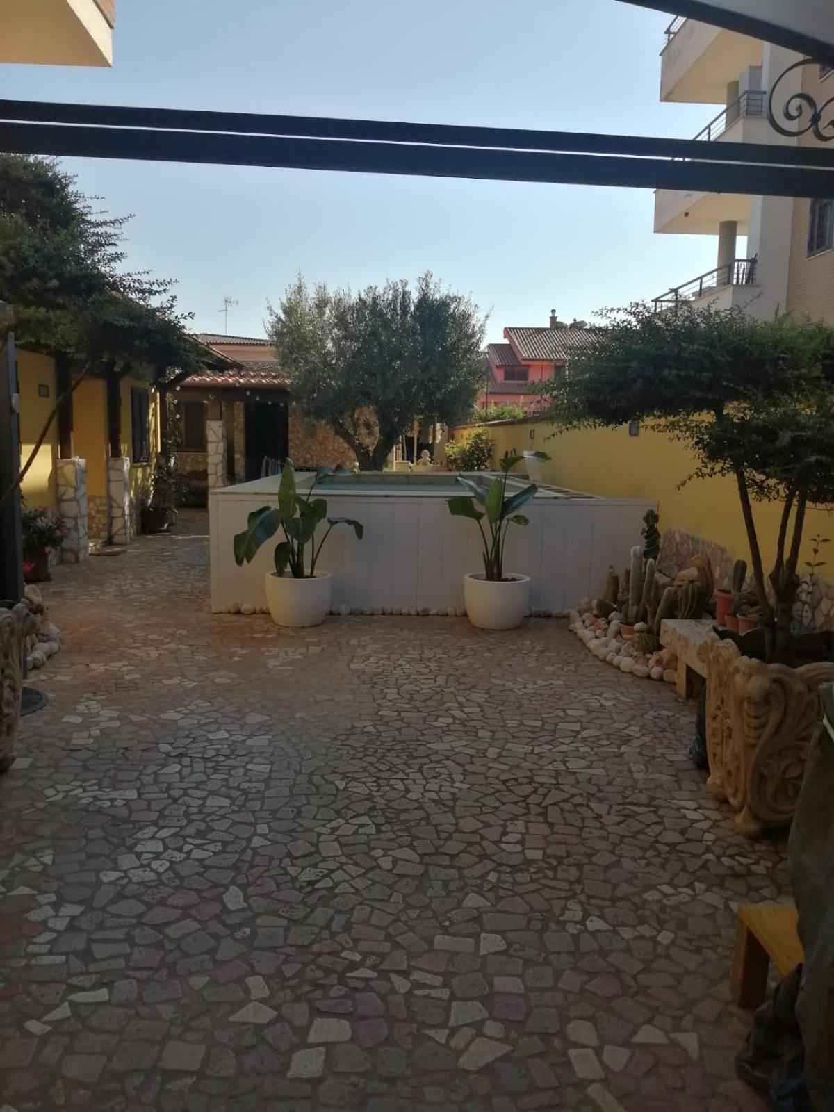 מלון פיומיצ'ינו Eneahouse מראה חיצוני תמונה